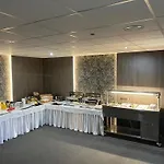 Slavia & Restaurant Hotel 3*