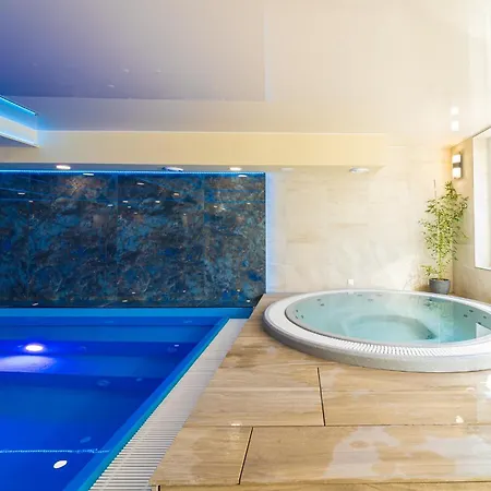 Slavia & Restaurant Hotel Svidnik