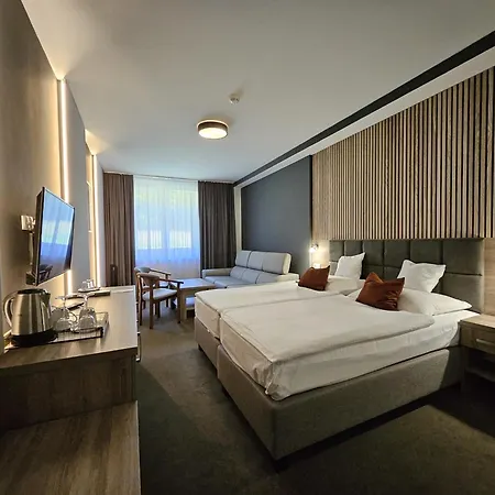 Hotel Slávia Svidník Spa&restaurant 3*