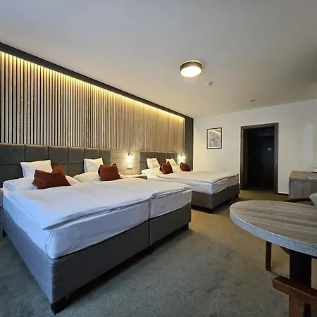 Slavia & Restaurant 3* Svidnik